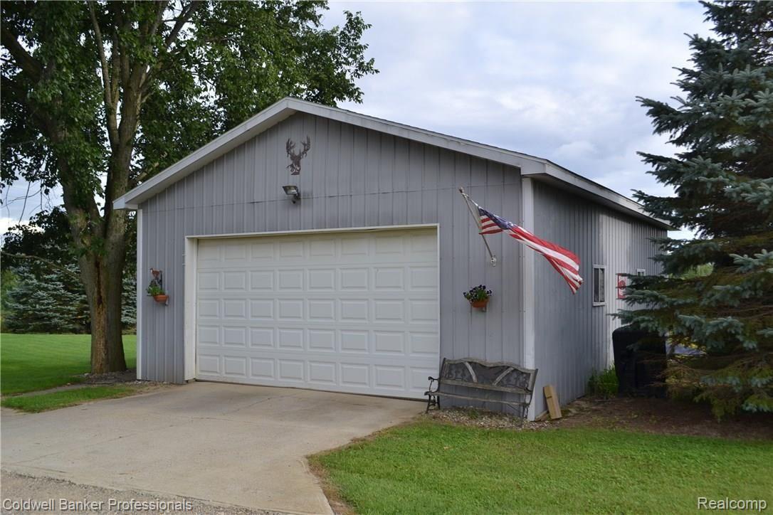 7418 Willits Road Fostoria, MI 48435 - Photo 8 of 25 081.JPG