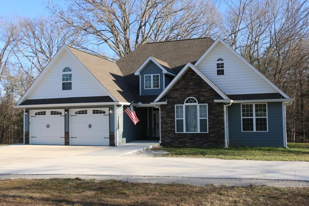 2096 Terry Road Oneida, TN 37841 - Photo 2 of 44