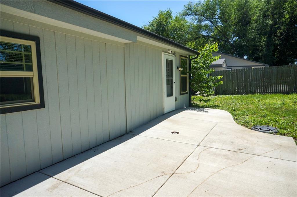 1000 South Trail Ridge Drive Independence, MO 64050 - Photo 13 of 52