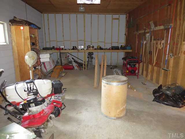 571 Lee Road, Unit B Clayton, NC 27520 - Photo 8 of 25 Work shop