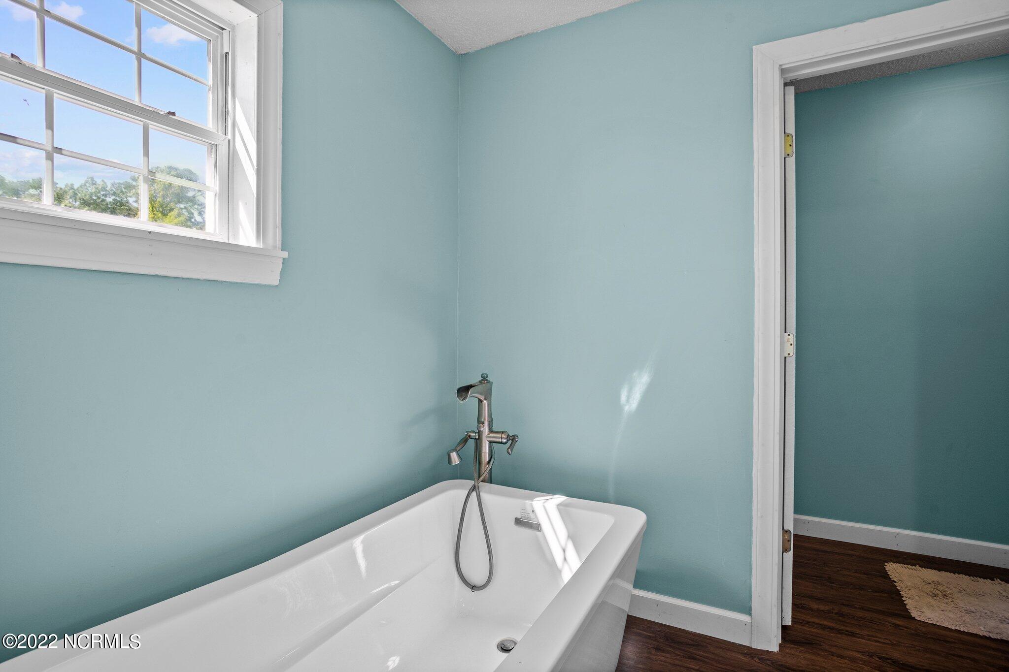 3032 Highway 50 Beulaville, NC 28518 - Photo 18 of 43 26-web-or-mls-DSC04296