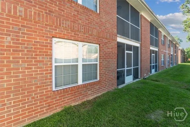 $200,000 | 310 Tibet Avenue, Unit 24, Savannah, GA 31406