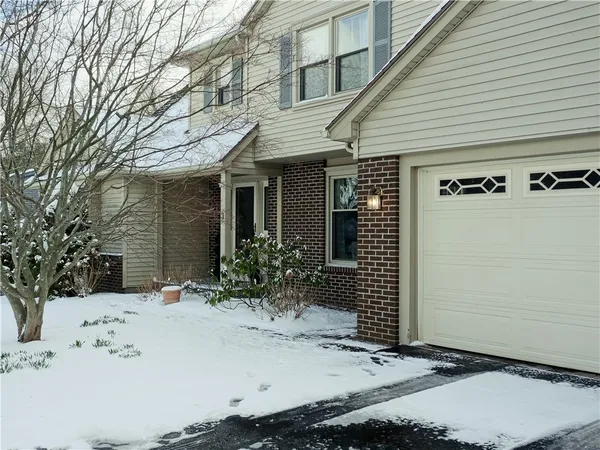 $359,900 | 3 Freshfield Rise, Perinton, NY 14450