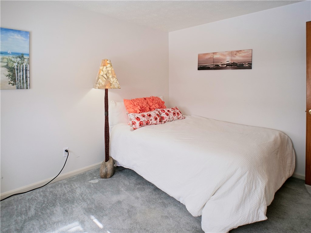3 Freshfield Rise Perinton, NY 14450 - Photo 27 of 35 spare bedroom