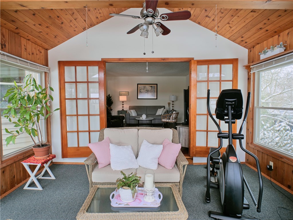 3 Freshfield Rise Perinton, NY 14450 - Photo 10 of 35 florida rm looking into
family room