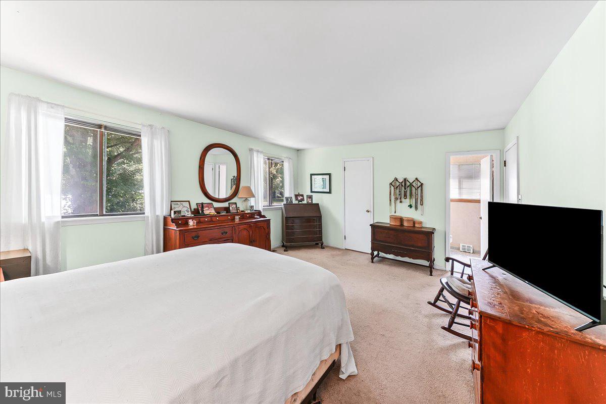 1101 Brinton Place Road West Chester, PA 19380 - Photo 23 of 31 Primary Bedroom