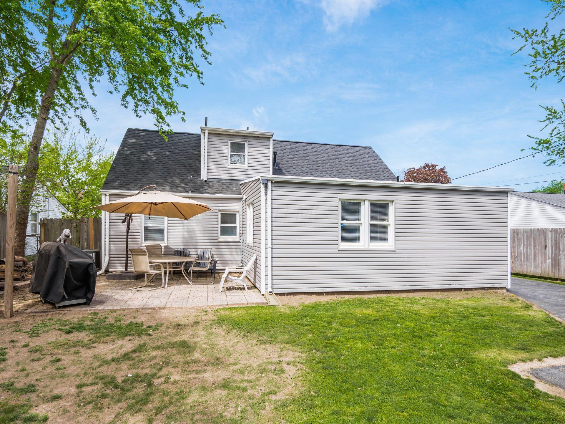 4775 Annhurst Road Columbus, OH 43228 - Photo 39 of 42 Patio