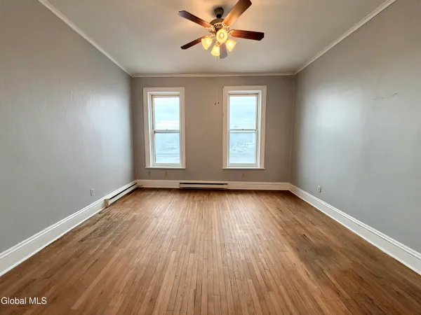 $1,050 | 10 West Main Street, Fonda, NY 12068