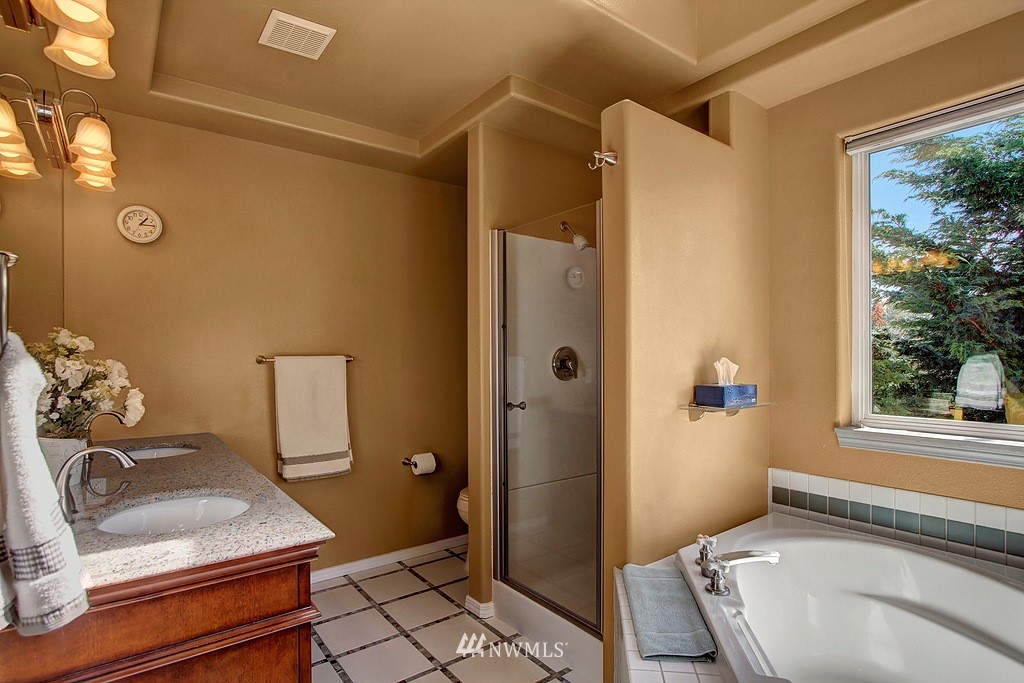 2501 Kennewick Place Northeast Renton, WA 98056 - Photo 13 of 18