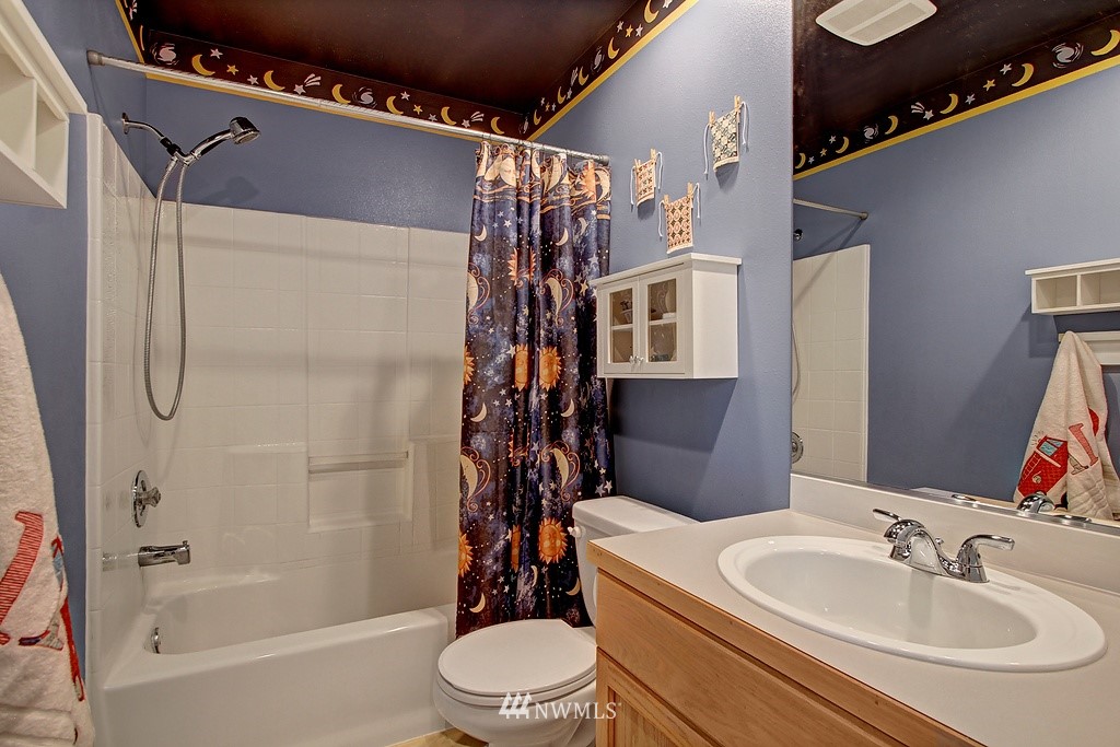 2501 Kennewick Place Northeast Renton, WA 98056 - Photo 16 of 18