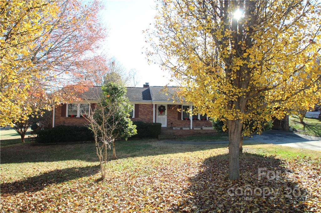 623 Dellinger Road Shelby, NC 28152 - Photo 3 of 16 Gallery Image 3
