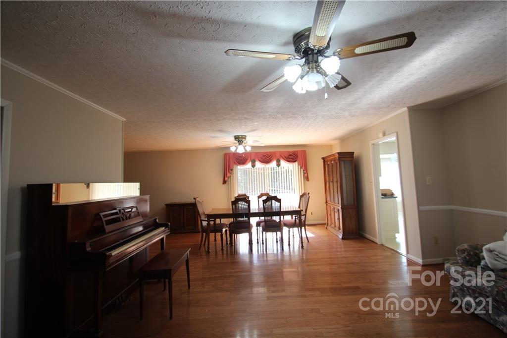 623 Dellinger Road Shelby, NC 28152 - Photo 4 of 16 Gallery Image 4