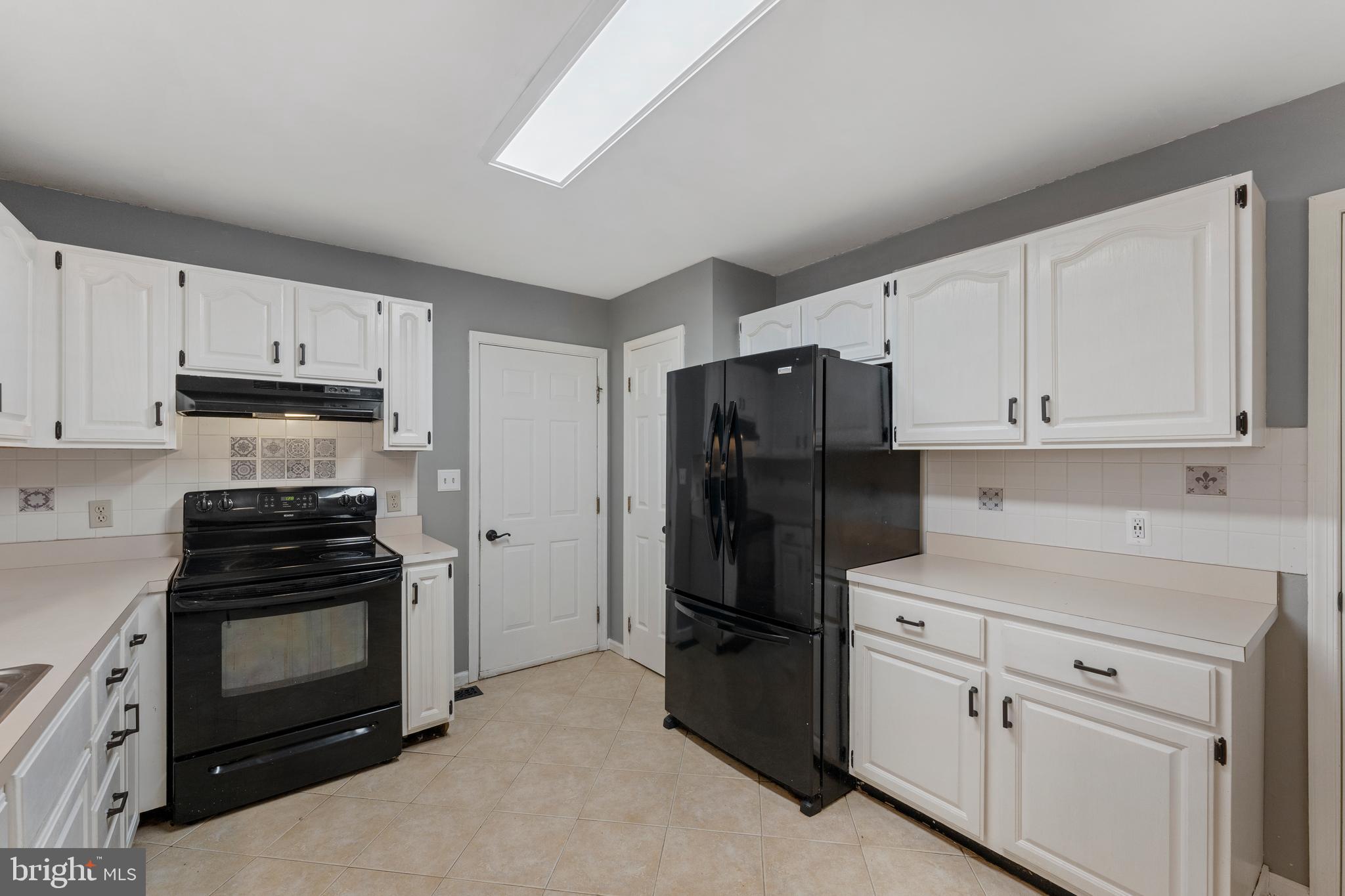 351 Walter Road Chalfont, PA 18914 - Photo 6 of 34 Gallery Image 6