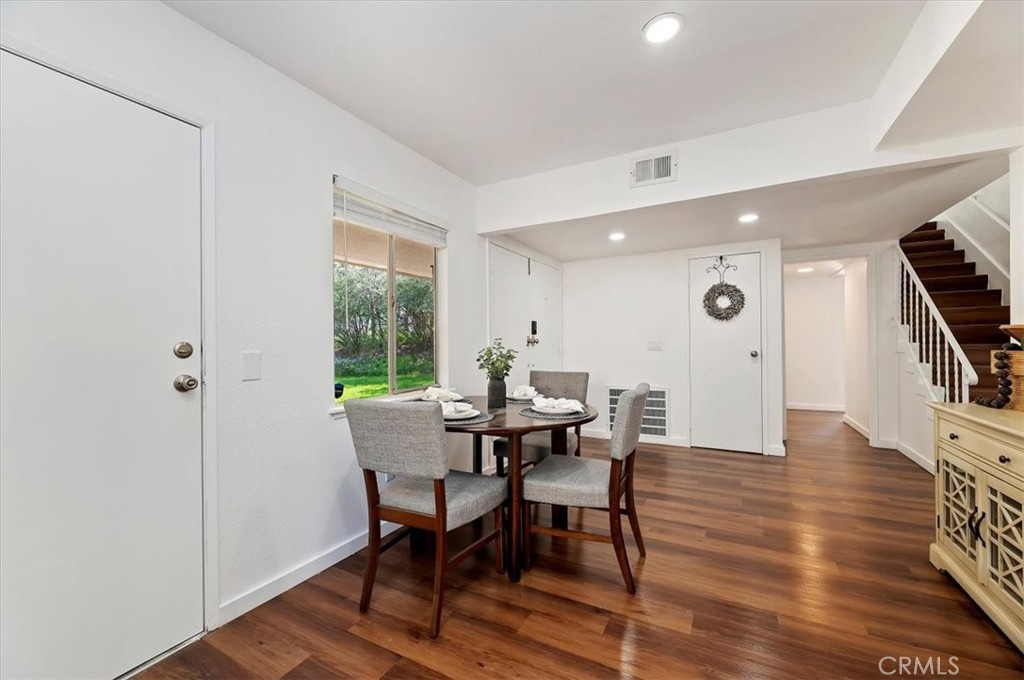 770 Libby Drive Riverside, CA 92507 - Photo 19 of 41 2nd Dining Area