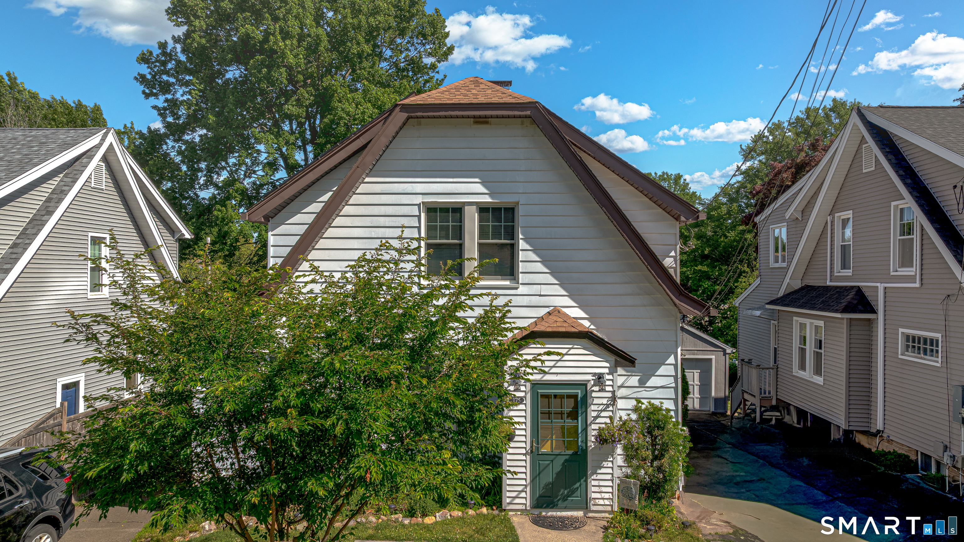 175 Augur Street Hamden, CT 06517 - Photo 2 of 38