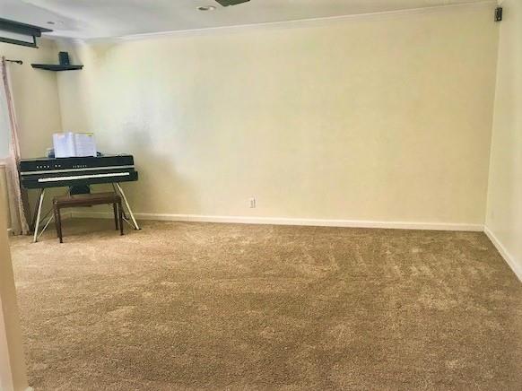22602 Indian Springs Road Salinas, CA 93908 - Photo 7 of 25 Gallery Image 7