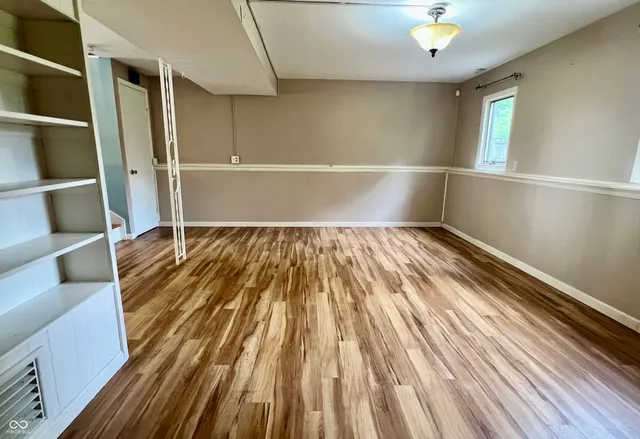 $197,000 | 3023 Fairlawn Drive, Columbus, IN 47203