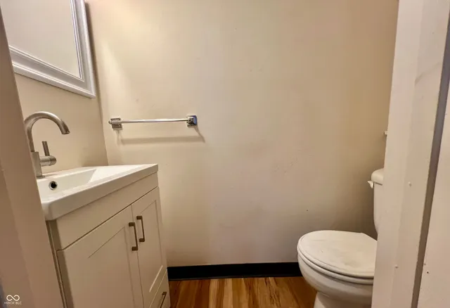 $197,000 | 3023 Fairlawn Drive, Columbus, IN 47203