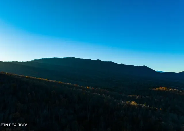 $21,000,000 | Seay Lane, Dandridge, TN 37725