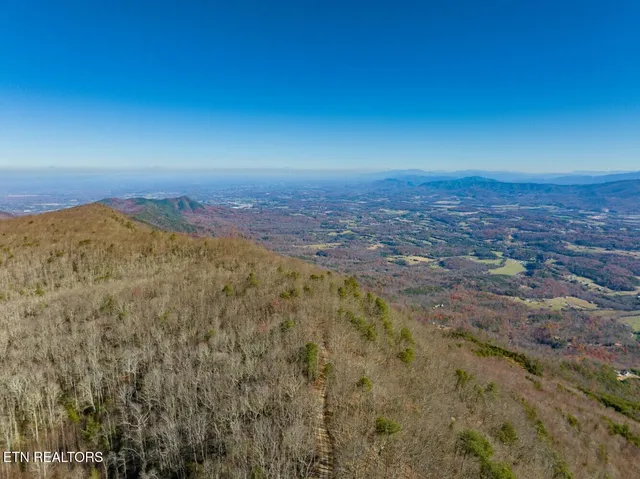 $21,000,000 | Seay Lane, Dandridge, TN 37725