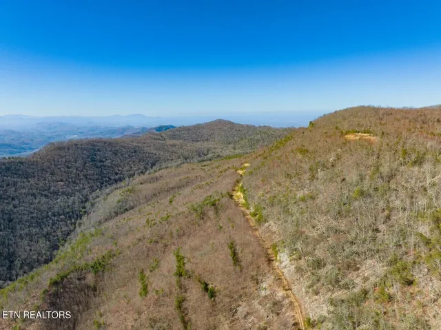 $21,000,000 | Seay Lane, Dandridge, TN 37725