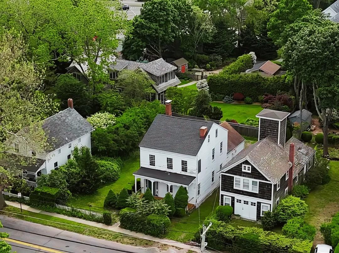 352 Main Street Sag Harbor, NY 11963 - Photo 2 of 7 an aerial view of multiple houses with yard