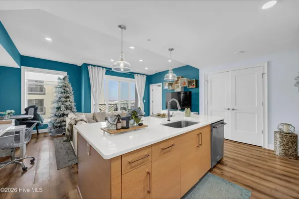 $550,000 | 240 North Water Street, Unit 1255, Wilmington, NC 28401