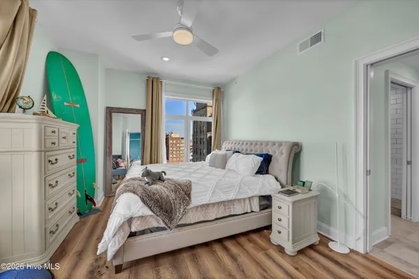 $550,000 | 240 North Water Street, Unit 1255, Wilmington, NC 28401