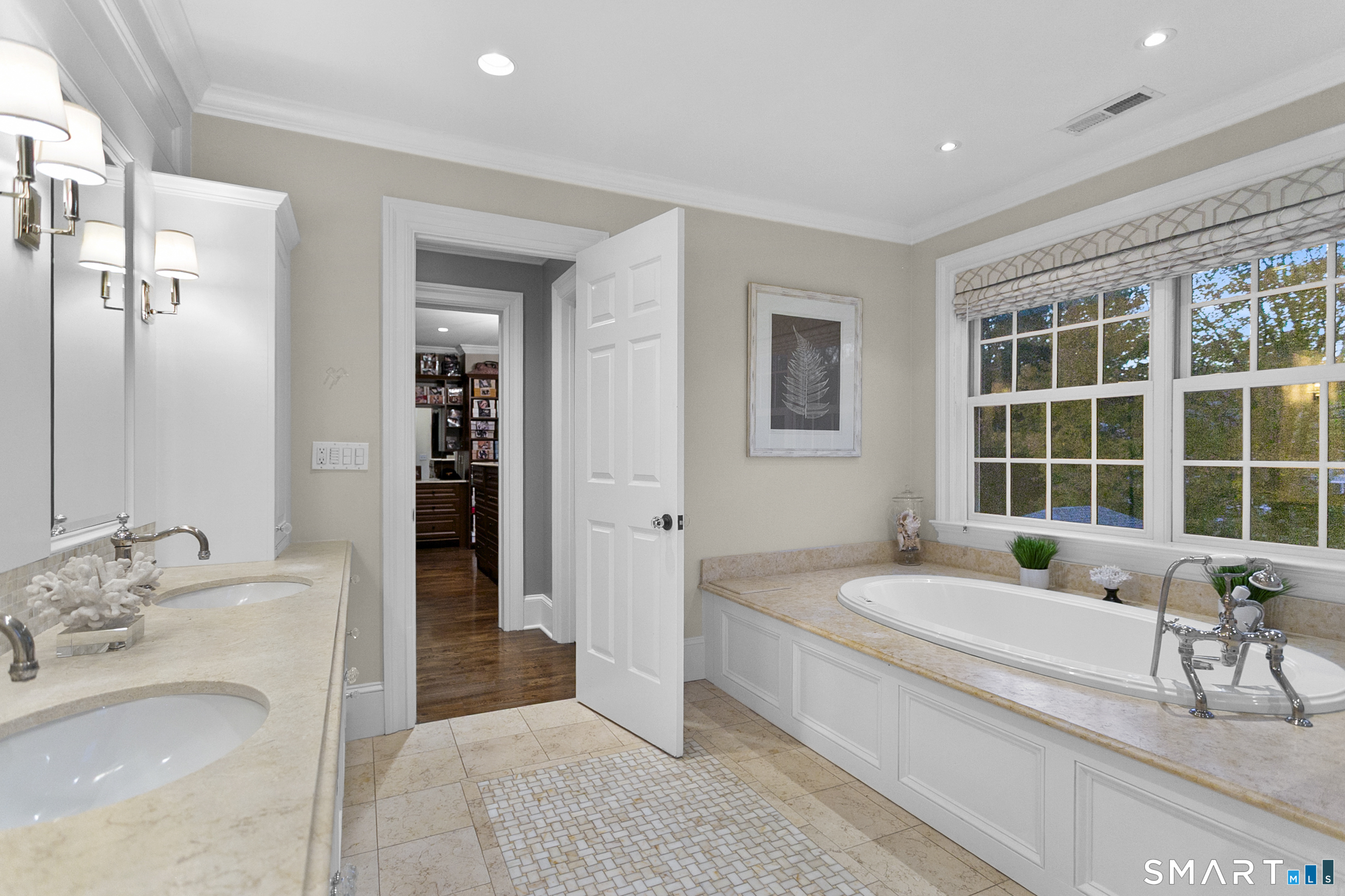 13 Rockyfield Road Westport, CT 06880 - Photo 21 of 37