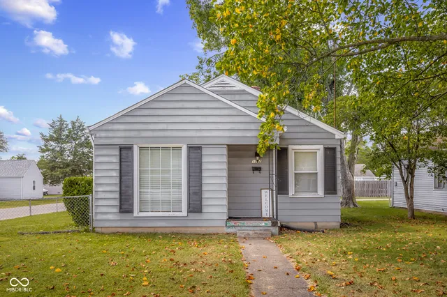 $179,900 | 1302 Court Street, Columbus, IN 47201