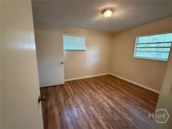 $1,995 | 524 Jackson Boulevard, Savannah, GA 31405