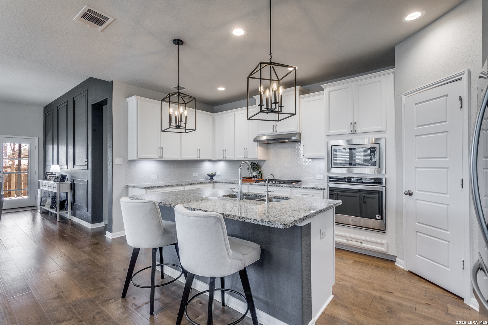 664 Colt Trail Schertz, TX 78154 - Photo 6 of 35