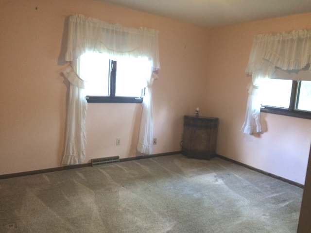 15 West Rice Avenue Tomahawk, WI 54487 - Photo 15 of 19 Gallery Image 15