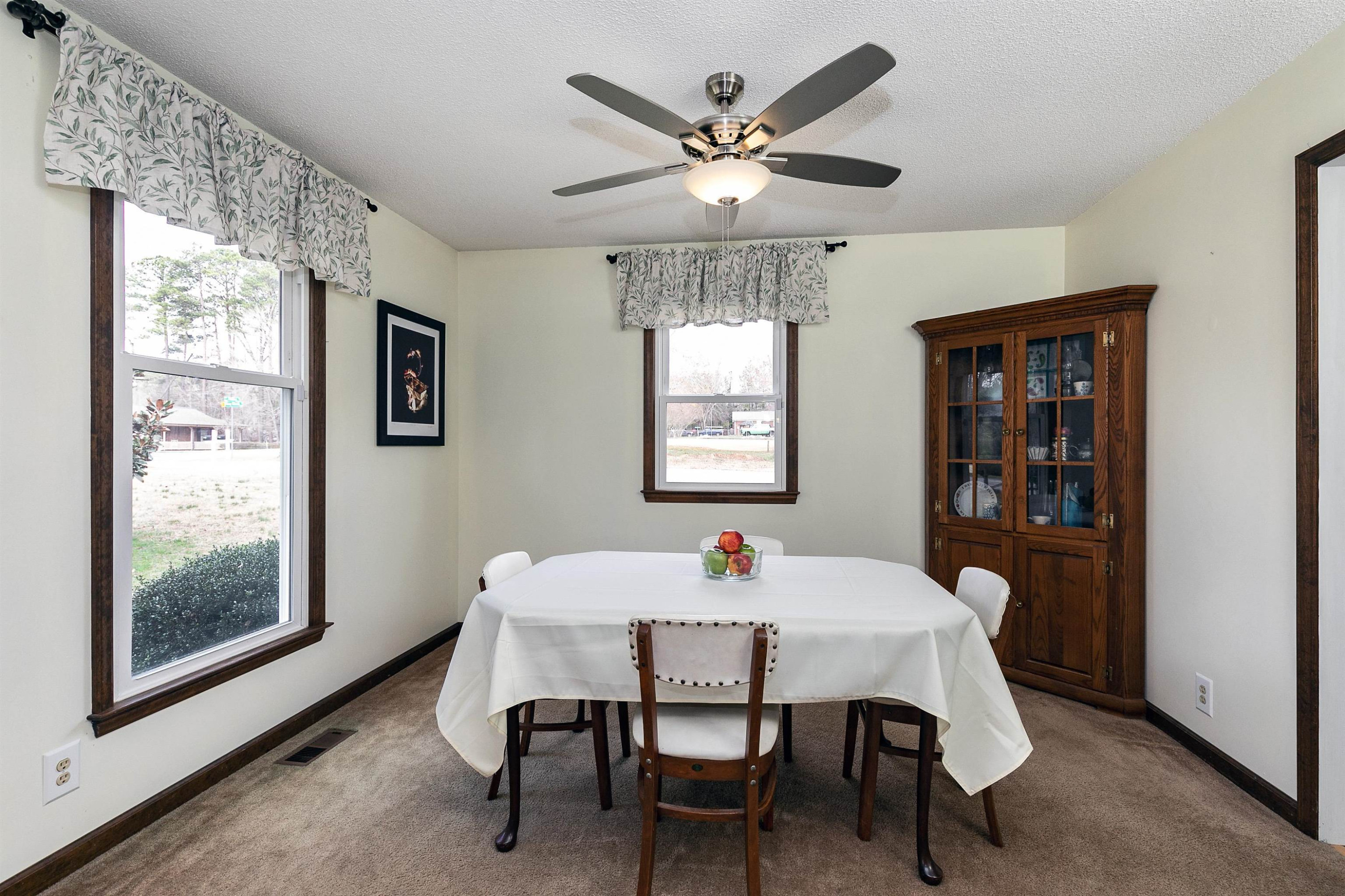 4725 Shilling Court Raleigh, NC 27606 - Photo 8 of 30 Photo 8