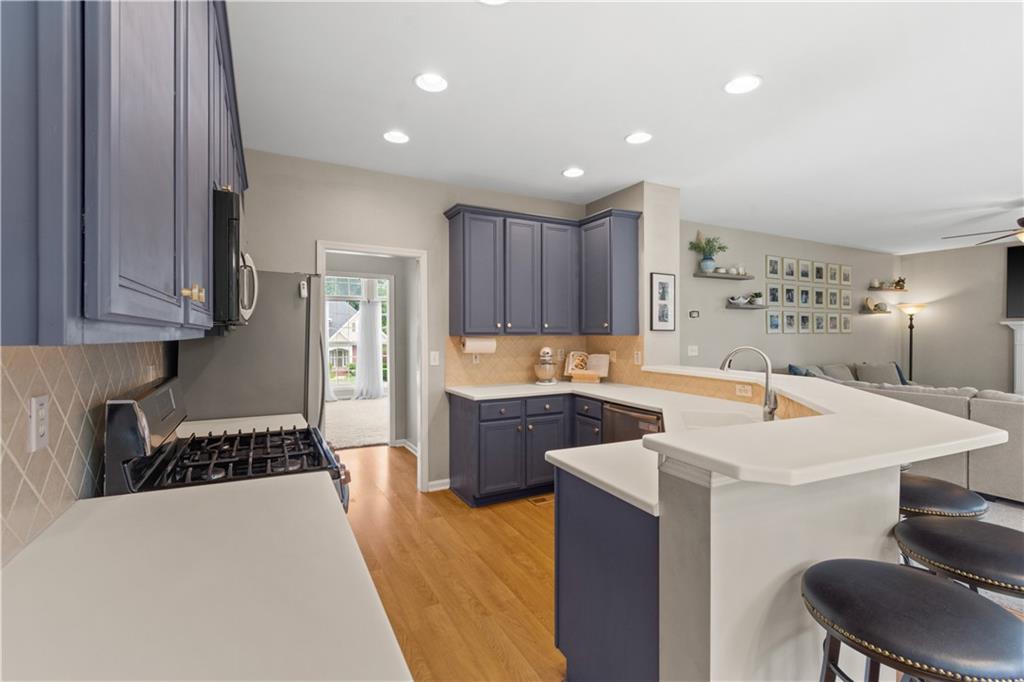243 Ribbon Leaf View Suwanee, GA 30024 - Photo 15 of 74