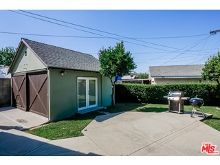 1555 Campus Road Los Angeles, CA 90042 - Photo 25 of 35 a view of a house with backyard and sitting area