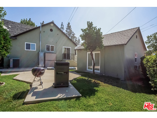1555 Campus Road Los Angeles, CA 90042 - Photo 26 of 35 a house view with a garden space