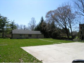 3290 South Snoddy Road Bloomington, IN 47401 - Photo 6 of 22 Gallery Image 6
