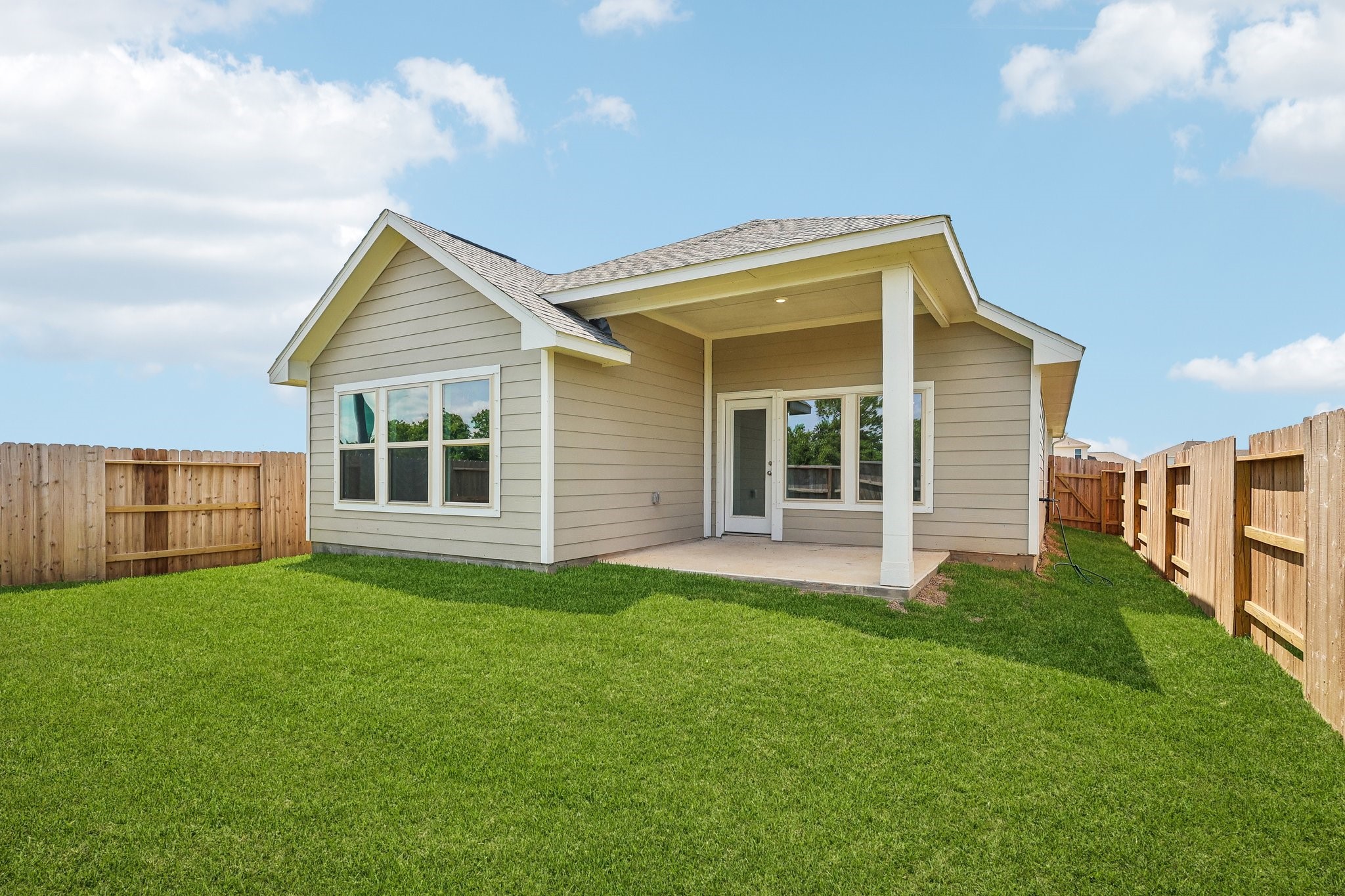 739 Hidden Mdw Street Rosharon, TX 77583 - Photo 34 of 41