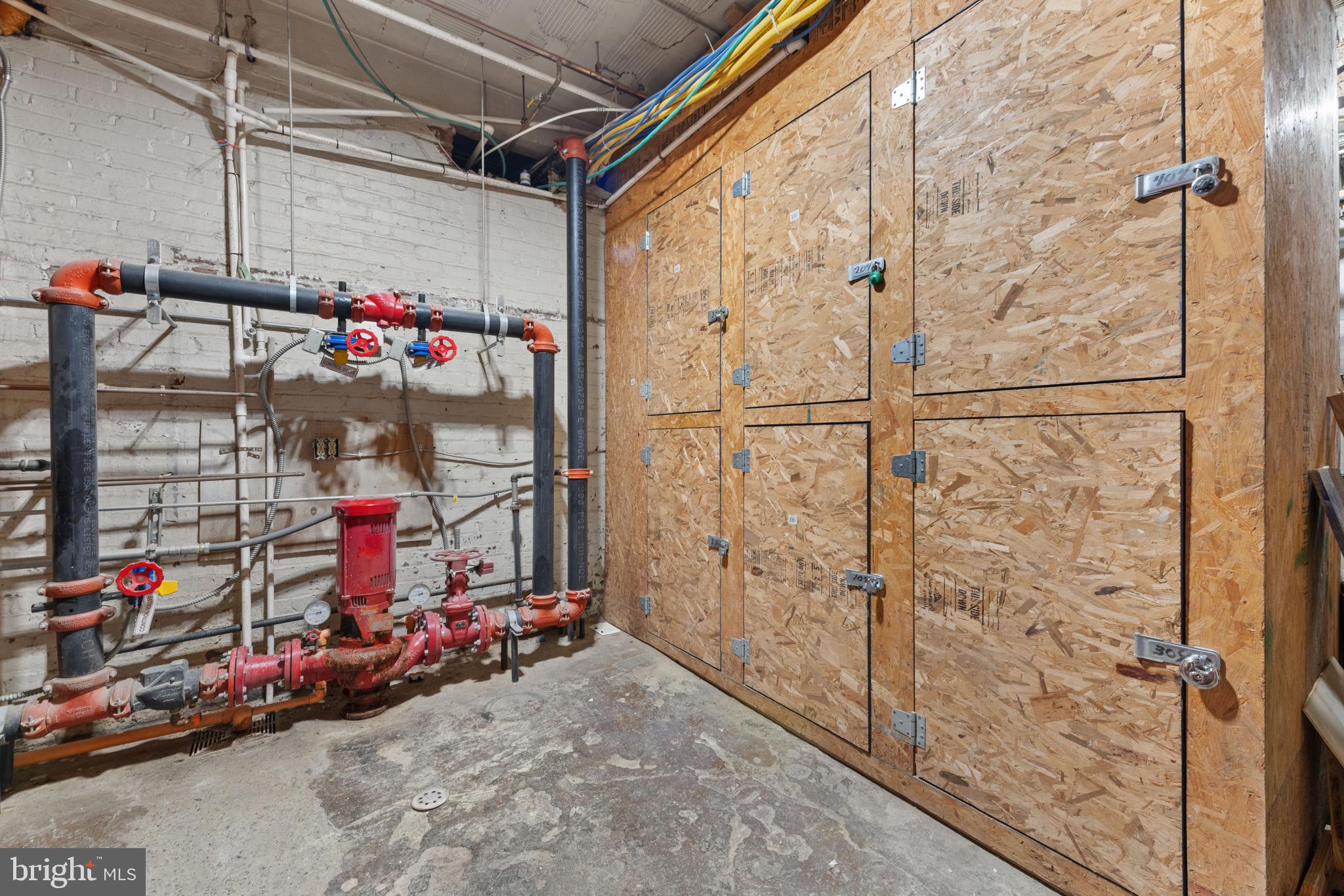 3220 17th Street Northwest, Unit 309 Washington, DC 20010 - Photo 20 of 25 a view of storage and utility room