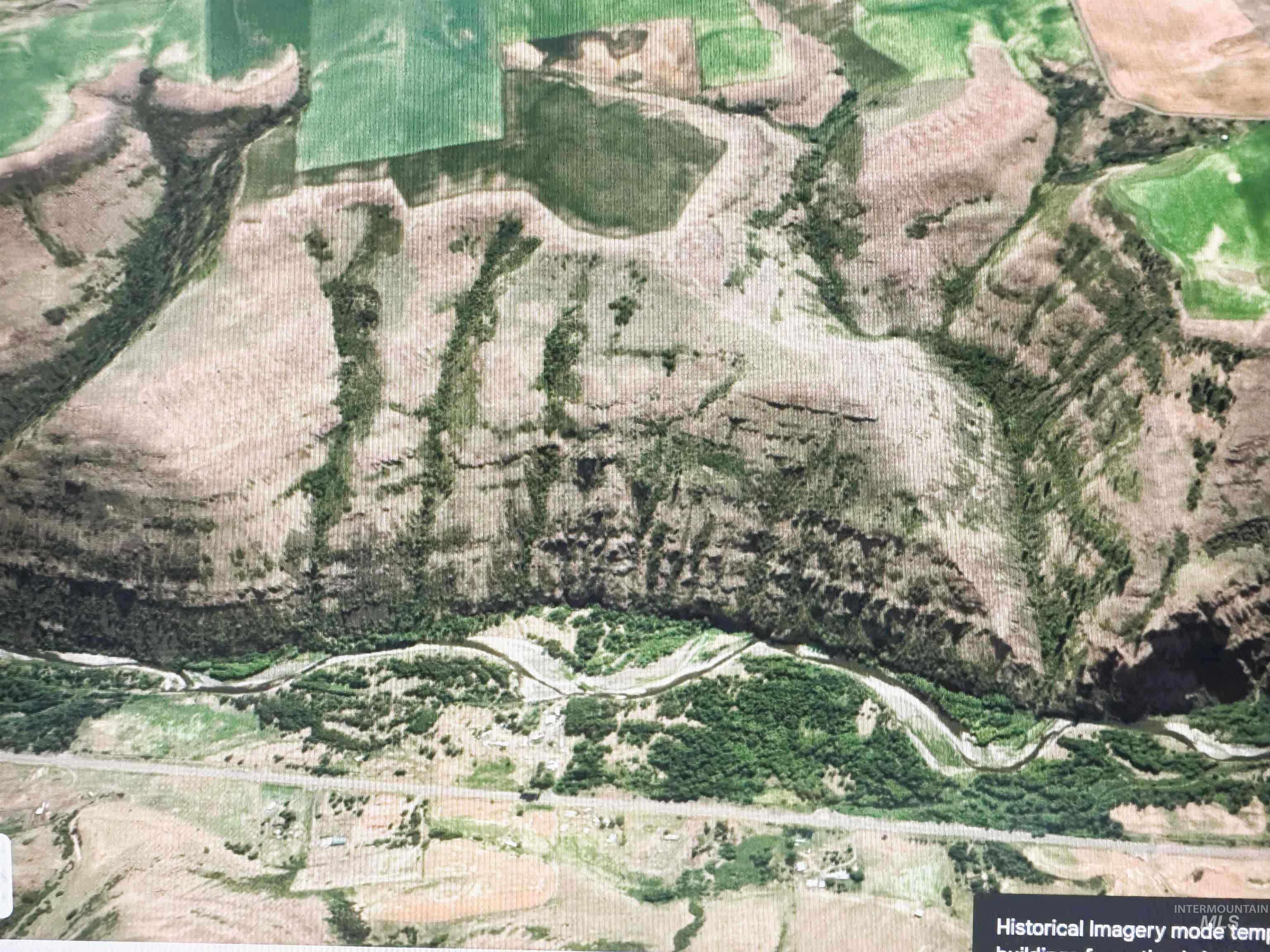 Aerial view of property and surrounding area