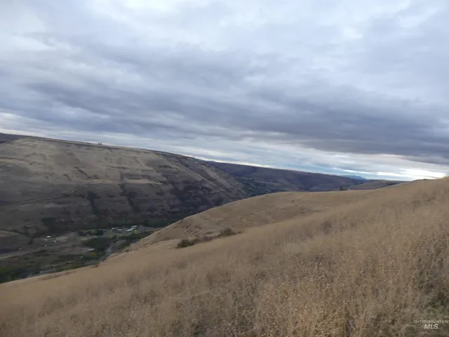 $150,000 | 17550 Stoney Point Road, Juliaetta, ID 83535