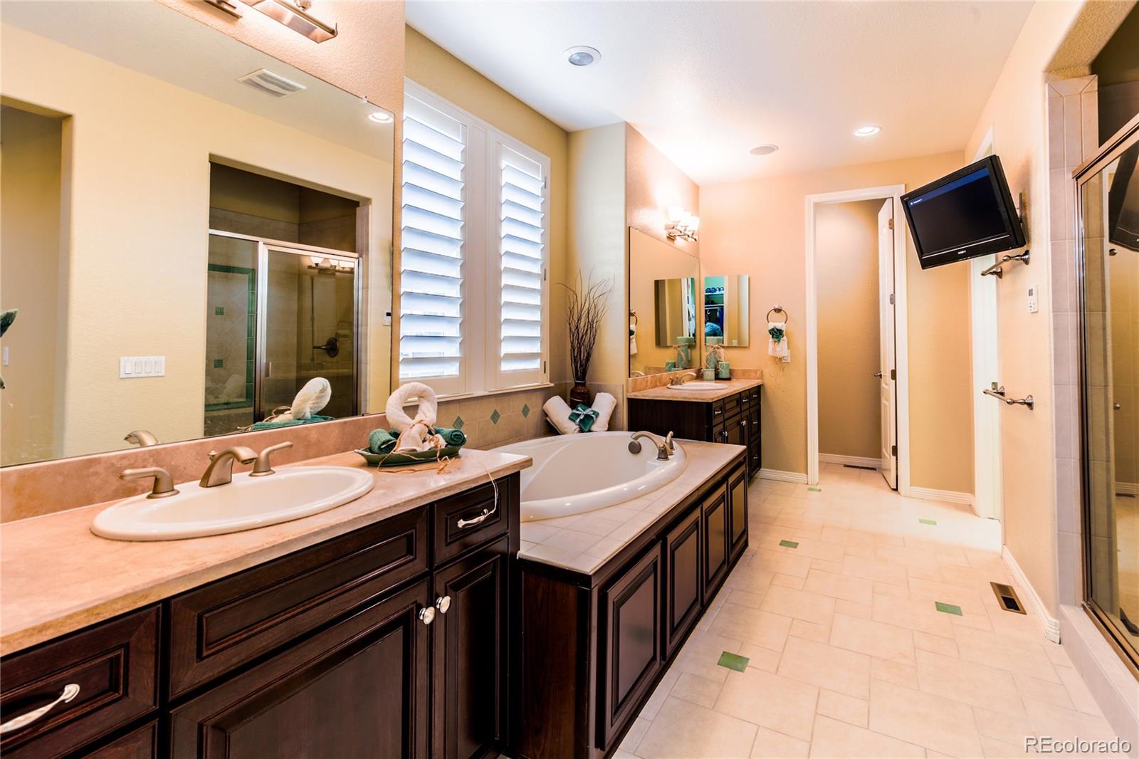 200 Morningdew Place Highlands Ranch, CO 80126 - Photo 15 of 30 Gallery Image 15