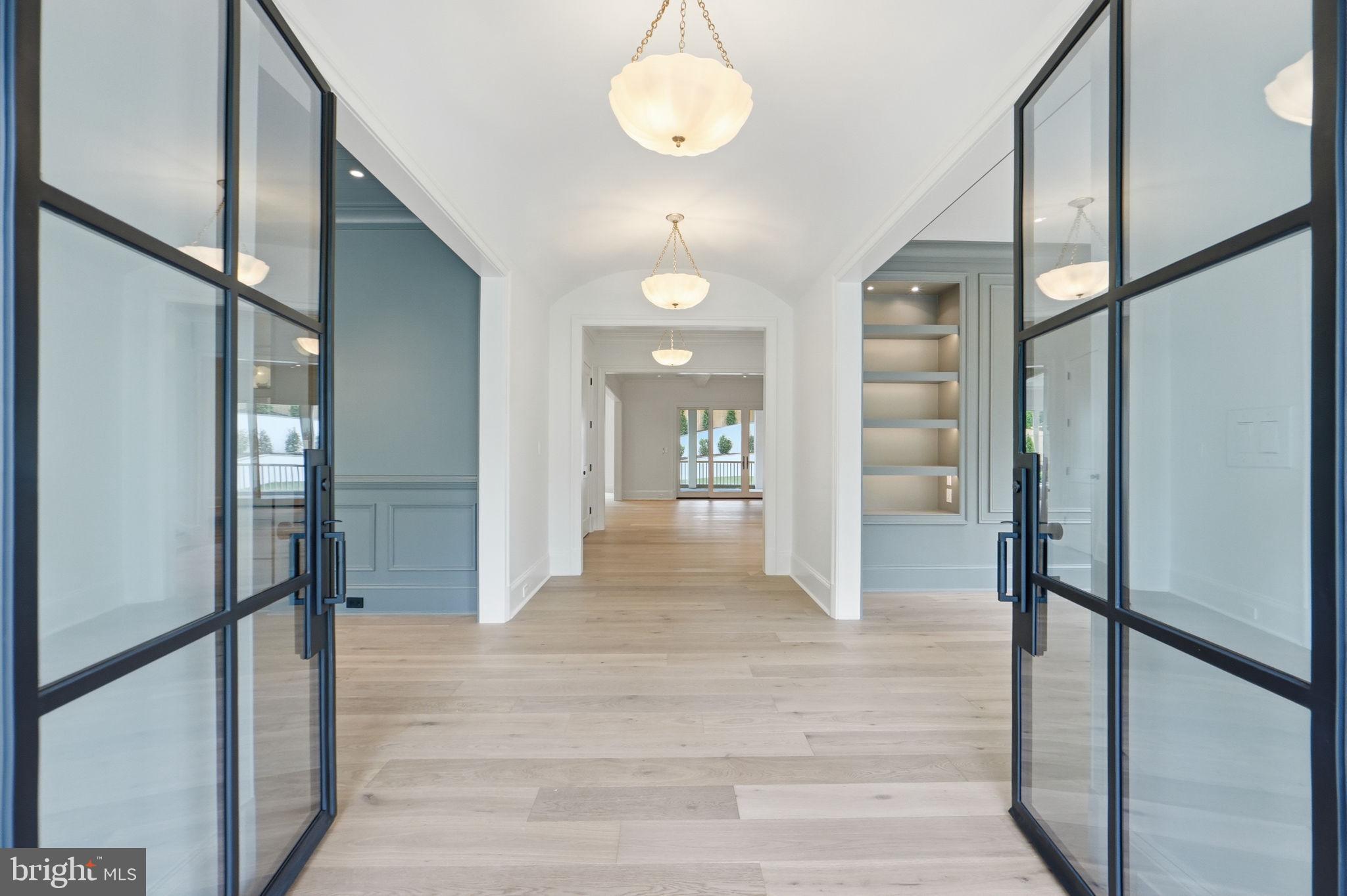 6008 Oakdale Road McLean, VA 22101 - Photo 6 of 100