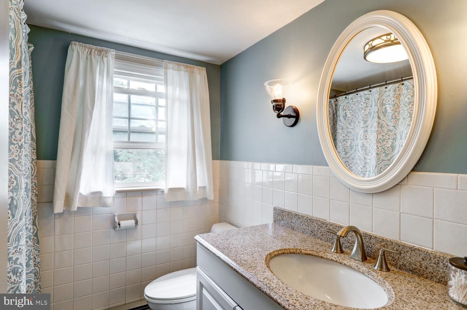 181 Longenecker Avenue Marietta, PA 17547 - Photo 38 of 49 2nd floor full bath