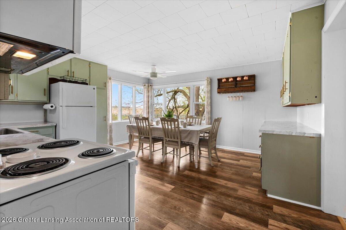 7008 East Maple Rapids Road Elsie, MI 48831 - Photo 17 of 54 34-INTERIOR 05