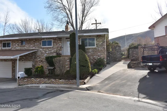 $489,900 | 1315 West 4th Street, Carson City, NV 89703