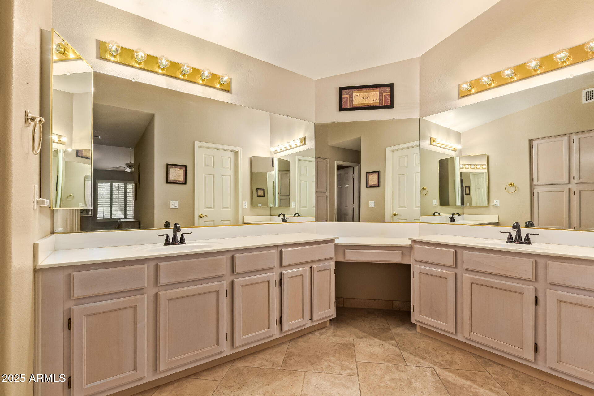 9064 West Marco Polo Road Peoria, AZ 85382 - Photo 19 of 42 26-Marco Polo