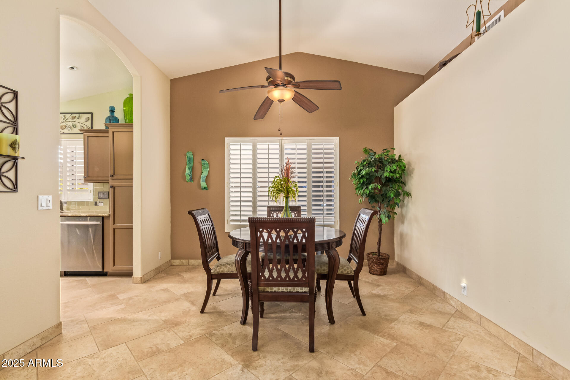 9064 West Marco Polo Road Peoria, AZ 85382 - Photo 9 of 42 18-Marco Polo