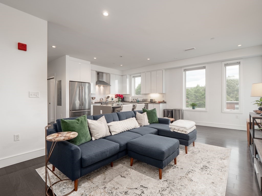 2 West Sixth Street, Unit 306 Boston, MA 02127 - Photo 22 of 40